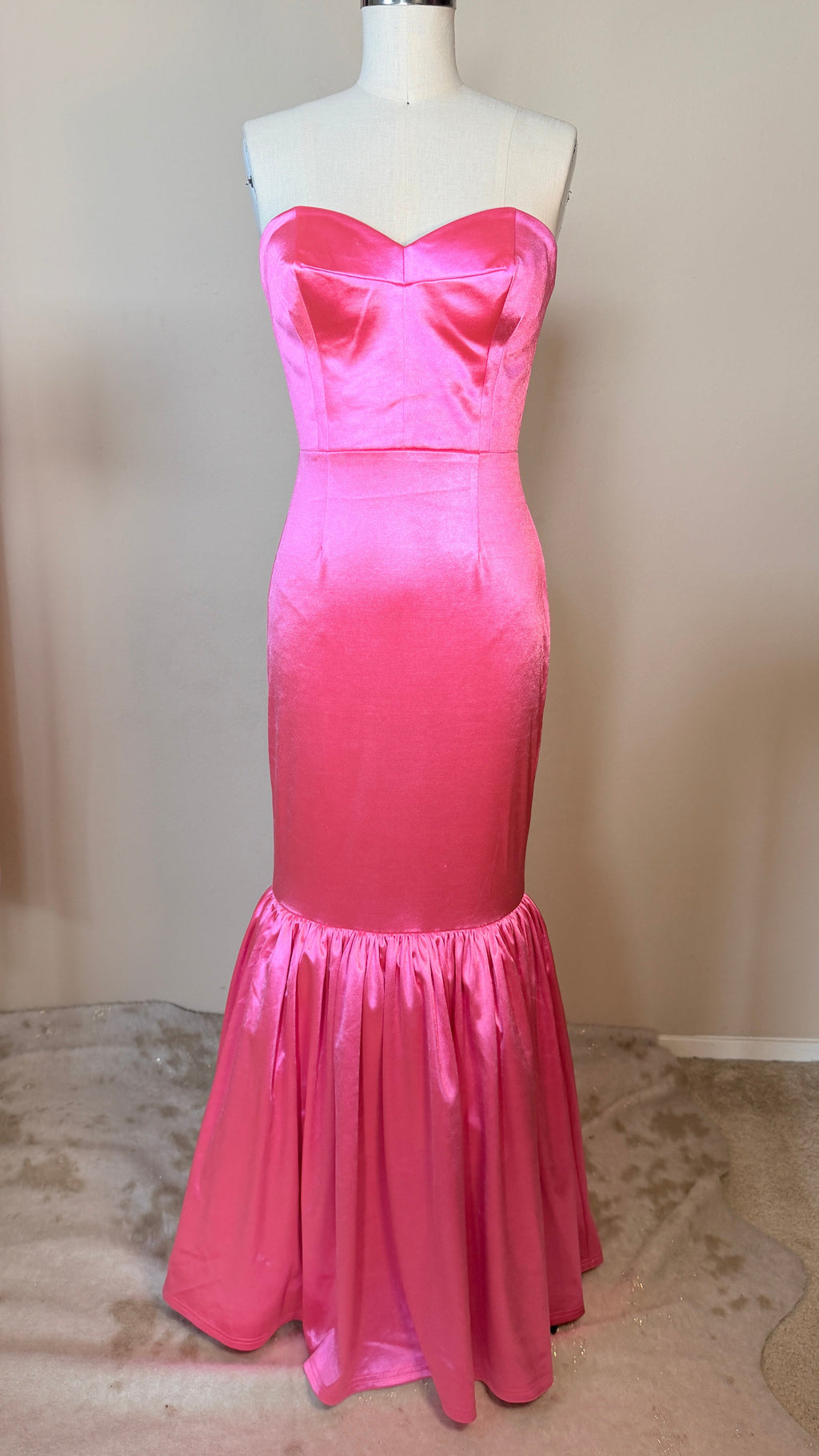 Blonde Bombshell Gown PREORDER