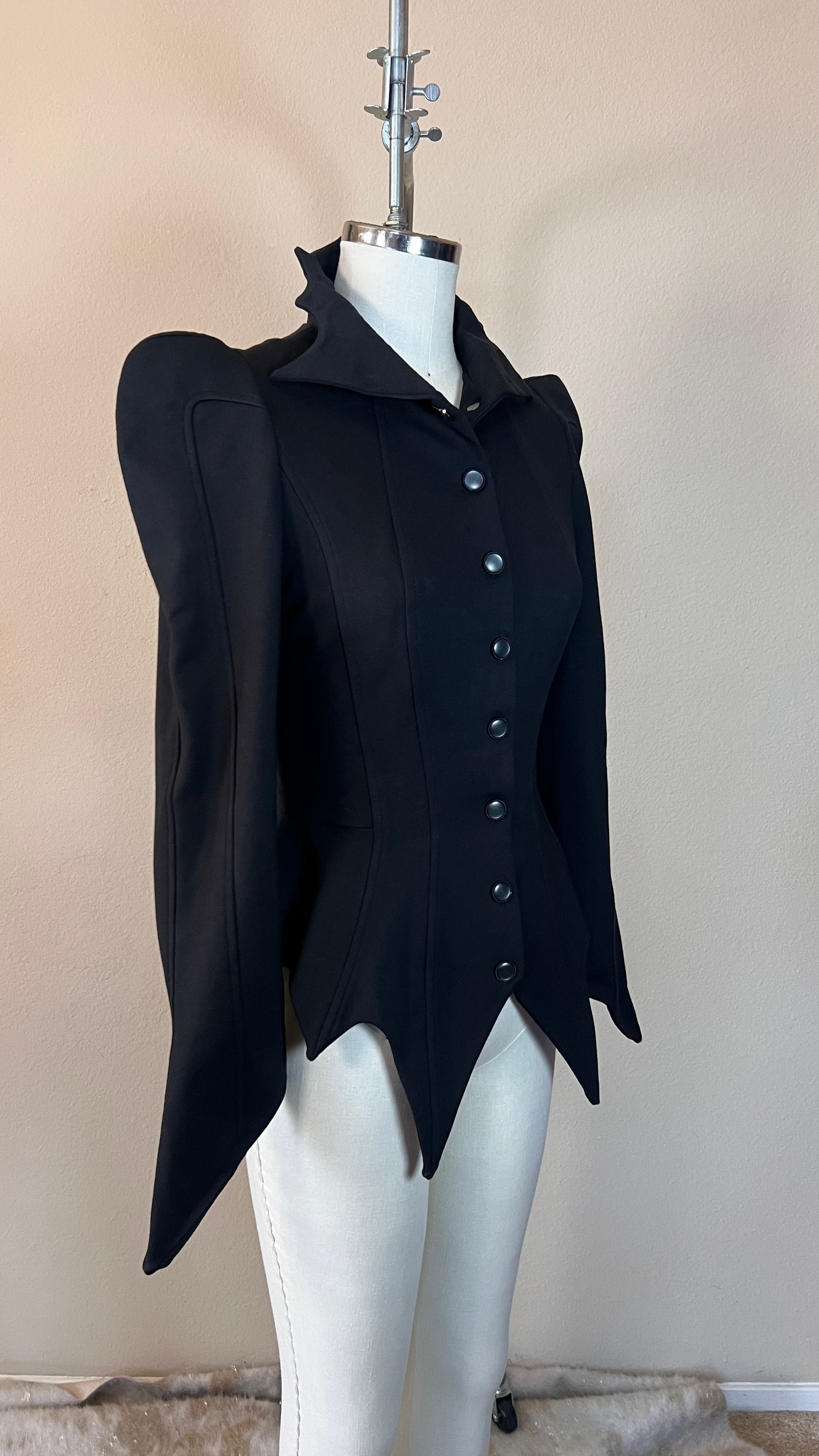 De la Noche Bat Wing Blazer PREORDER