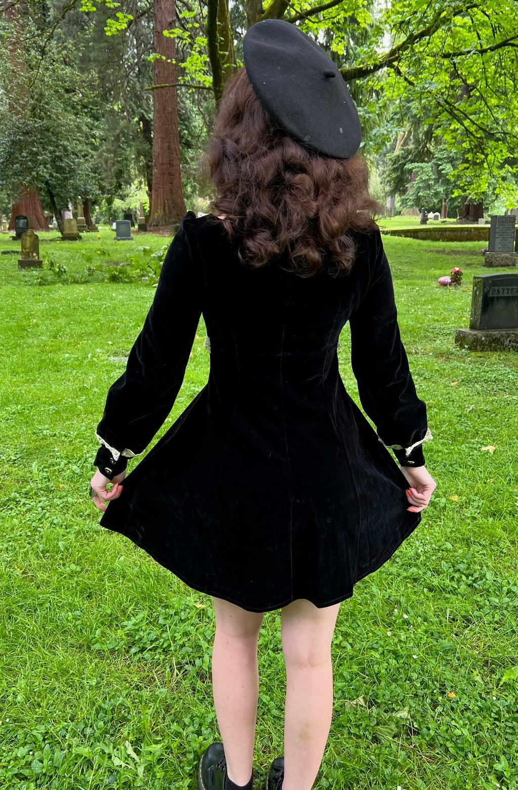 Sabrina - Luscious 60s style Velvet mini dress