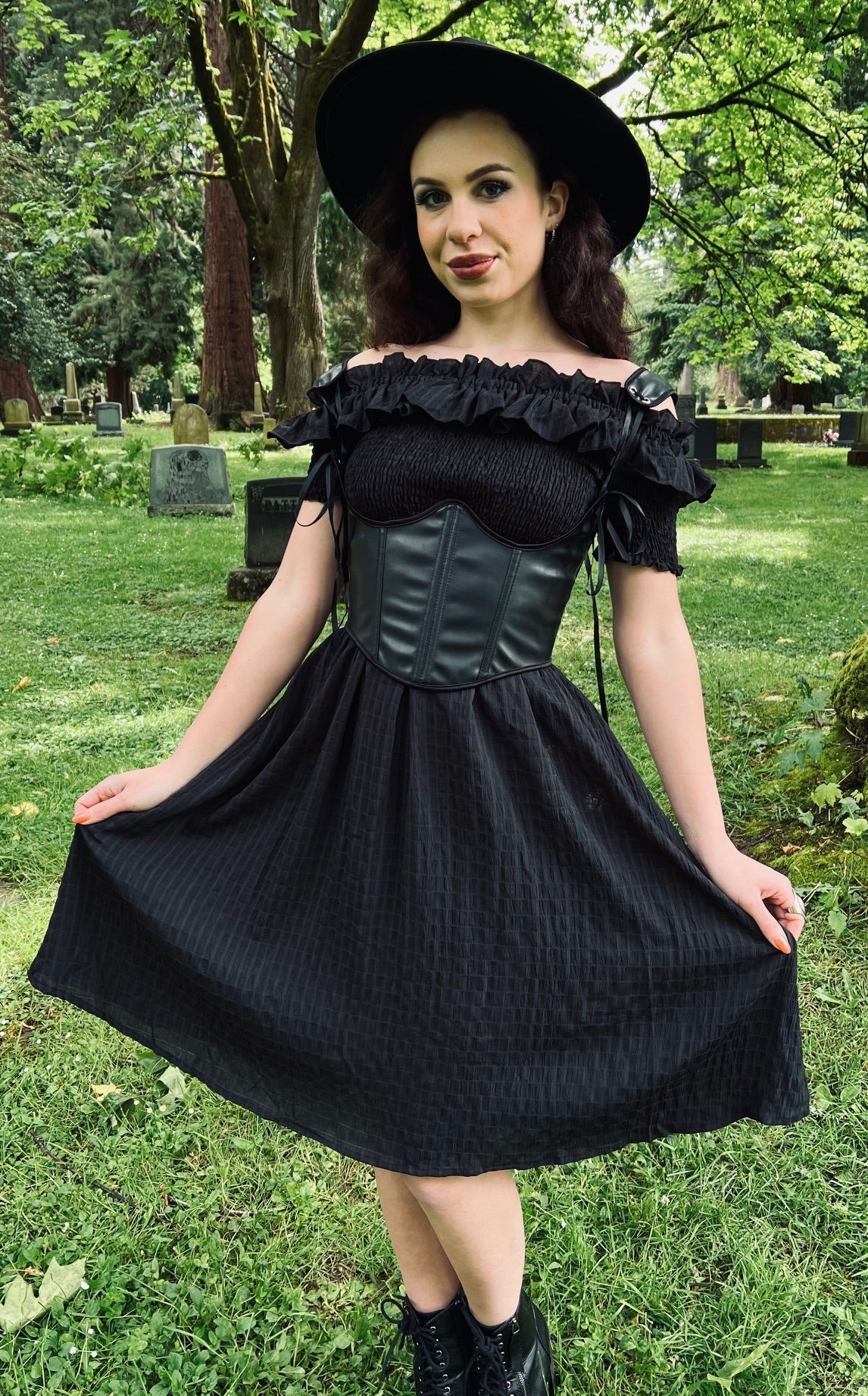 The Lydia Corset - Vegan Leather Waist Cinching Corset