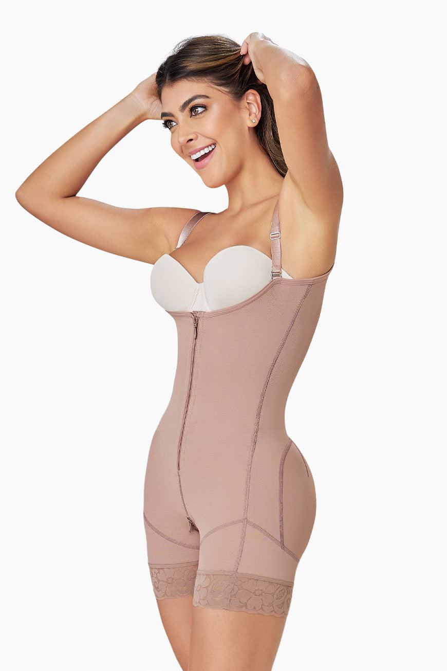 CURVEEZ BBL Effect Chic Body Shaper