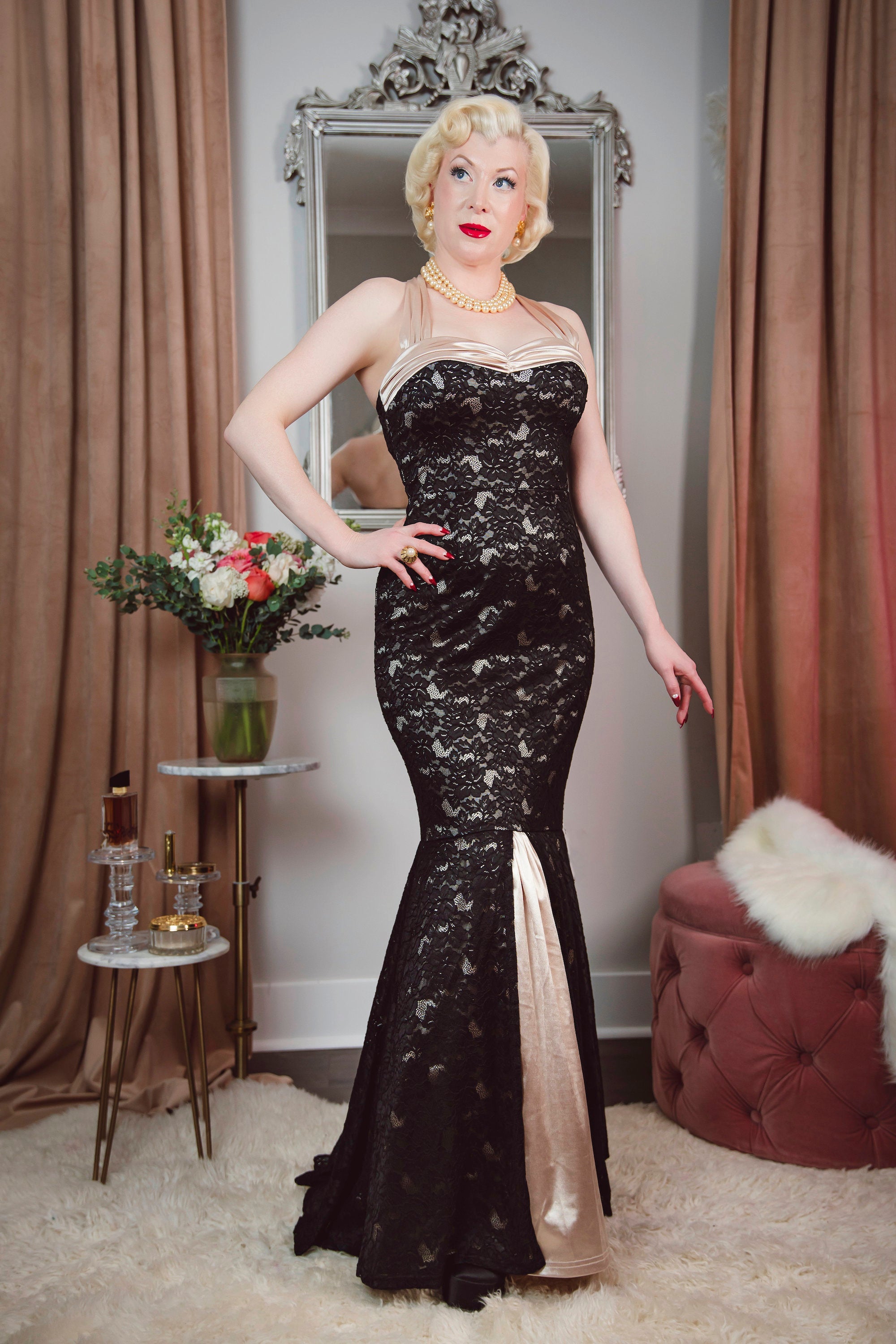 Leading Lady in Lace Gown PREORDER